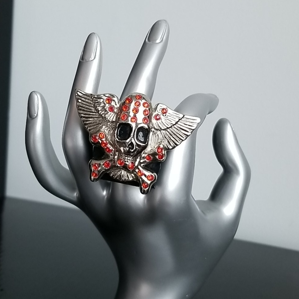 Rhinestone Skull statement ring